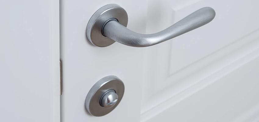 Single-Occupancy Restroom Locks Repair in Del Aire, California
