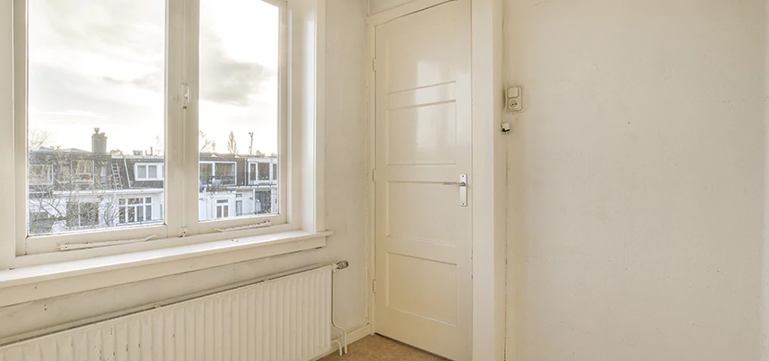 Sliding Window Locks And Security in Del Aire, California