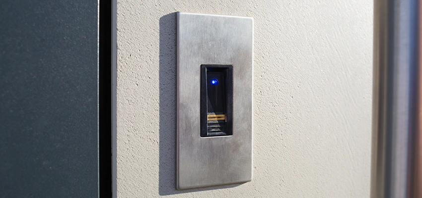 Fingerprint Biometric Entry Systems Maintenance in Del Aire, California