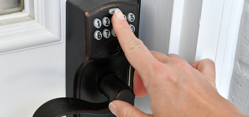 High-security Code Lock Ideas in Del Aire, California