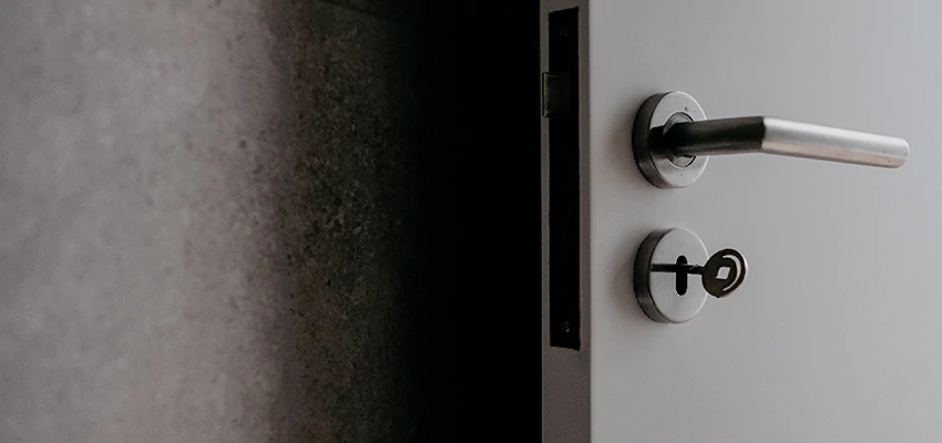 Front Door Handle Repair And Installation in Del Aire, CA