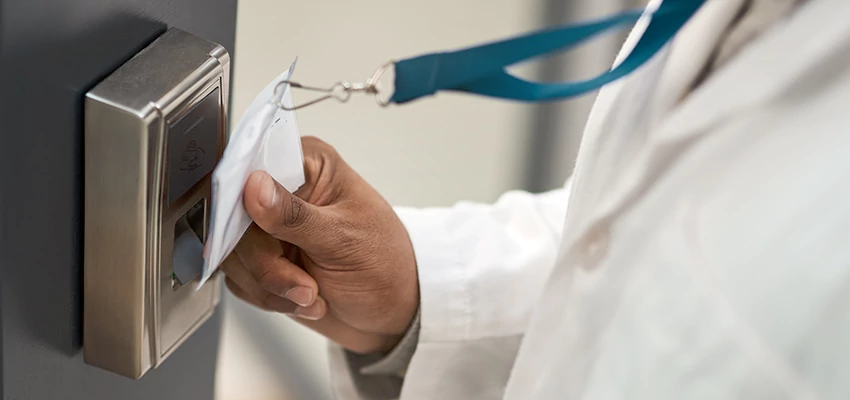 Commercial Locksmith For Rekey in Del Aire, CA