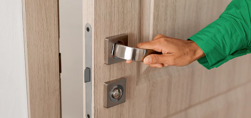 Garage Door Lock Reinforcements in Del Aire, California