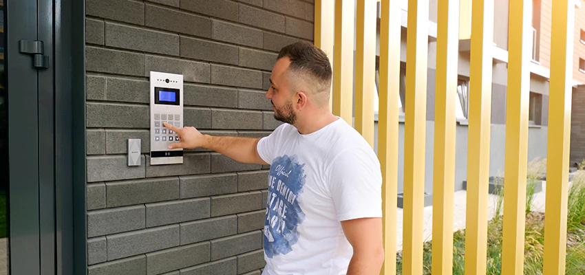 Locksmith Company For Smart Lock System Installation in Del Aire, California